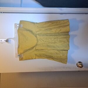 🇨🇵French connection Strapless baby doll mustard gold Crop blouse with Side zip